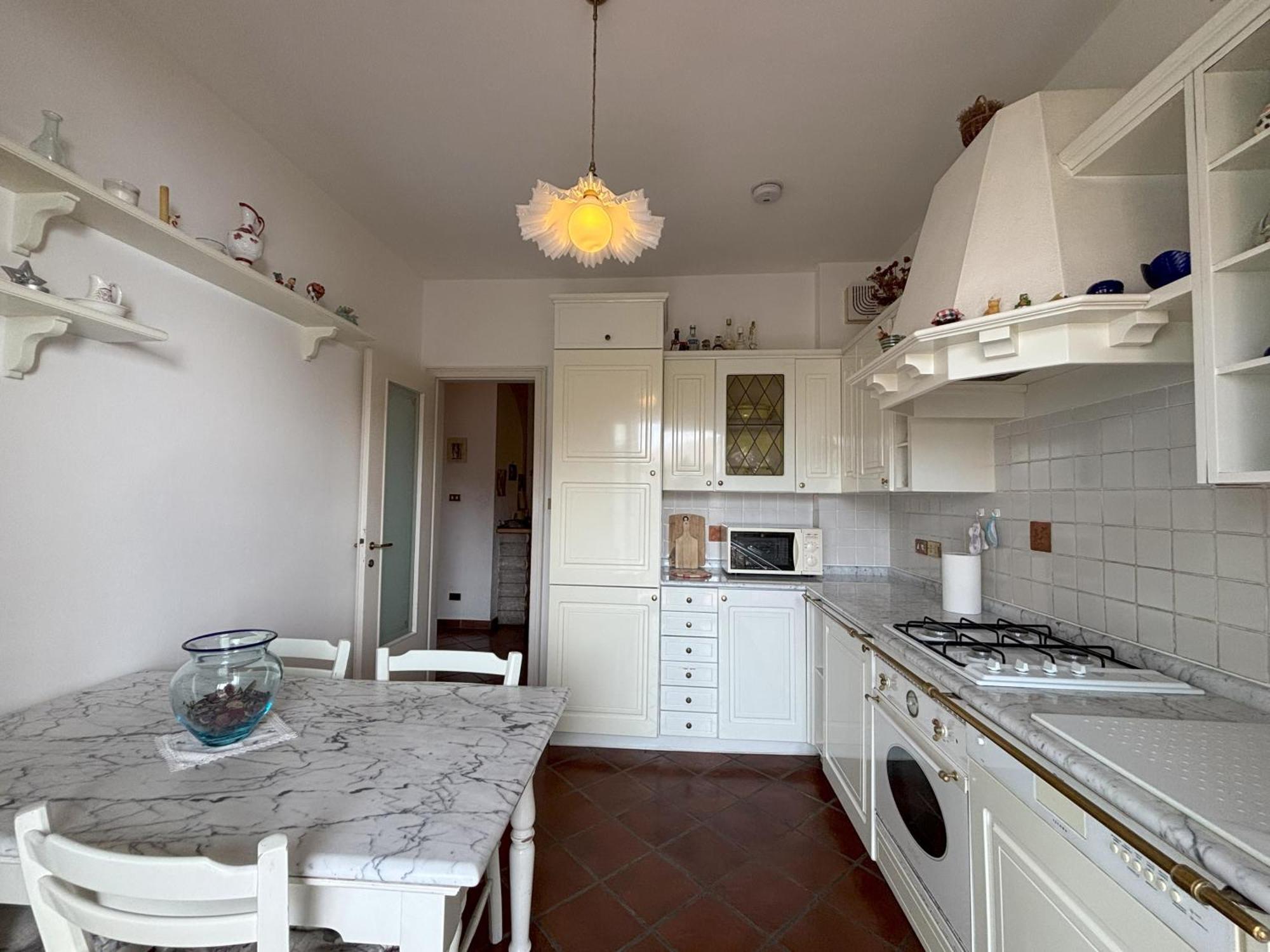 Affitto Turistico Via Bonomea 219-1 Apartment ตรีเอสเต ภายนอก รูปภาพ