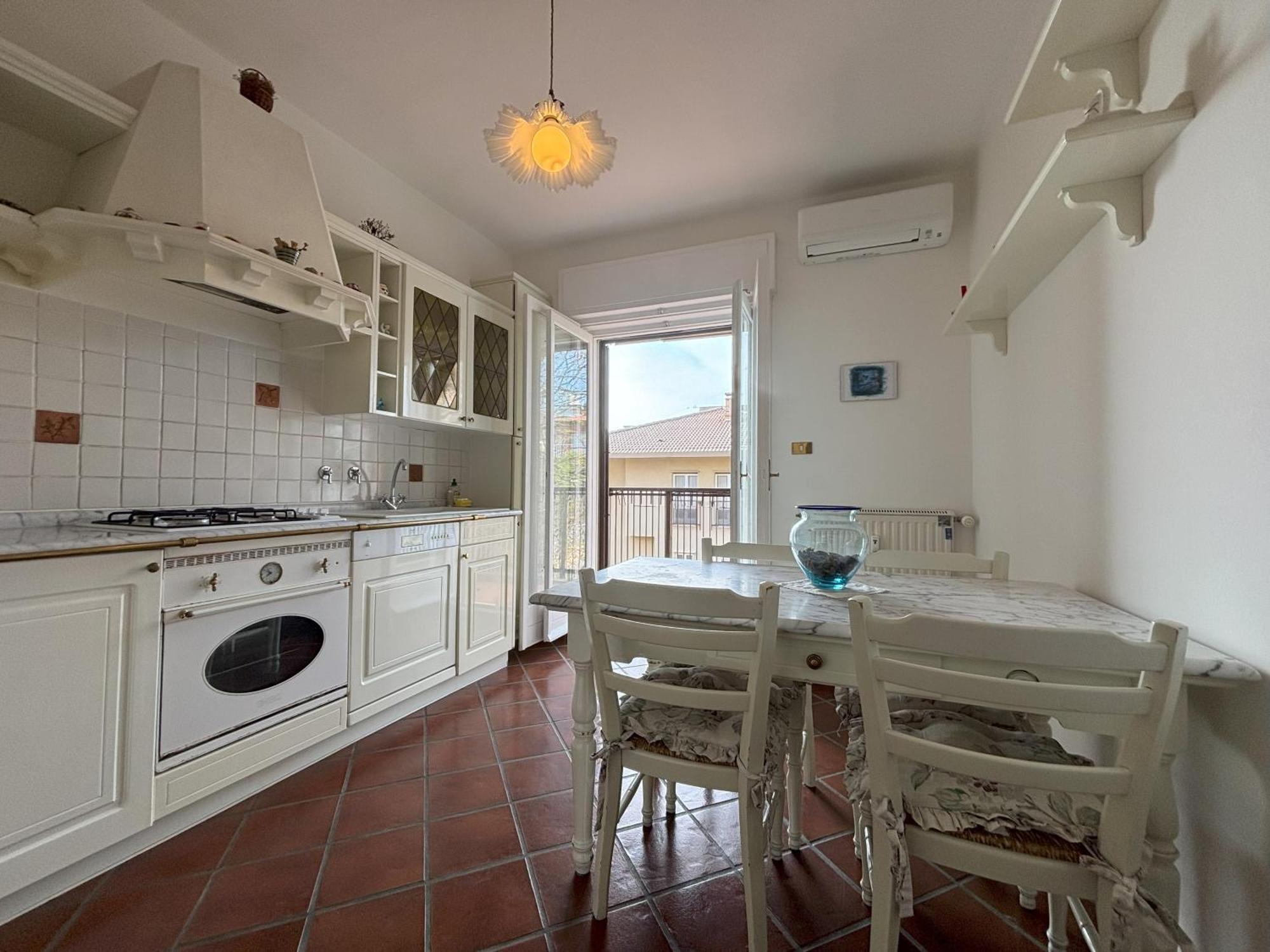 Affitto Turistico Via Bonomea 219-1 Apartment ตรีเอสเต ภายนอก รูปภาพ